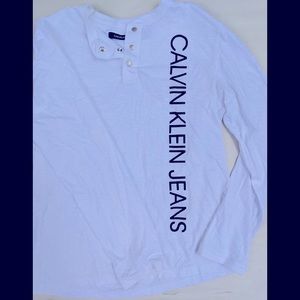 Calvin Klein Long Sleeve T-shirt
